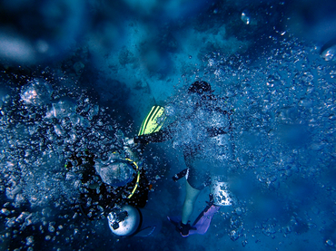 阿罗那潜水水下人物照片、沙滩薄荷邦劳岛潜水、菲律宾潜水、_18-6-3沙滩PPD_海富瑜
